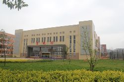 四川省屏山縣中學(xué)校校園風采