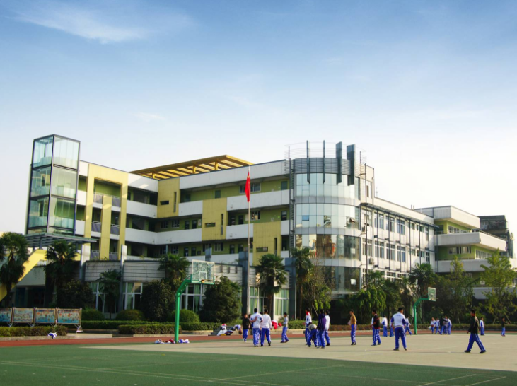 成都市棕北中學辦學模式