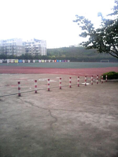 資中二中、水南實驗小學校園路段通車了