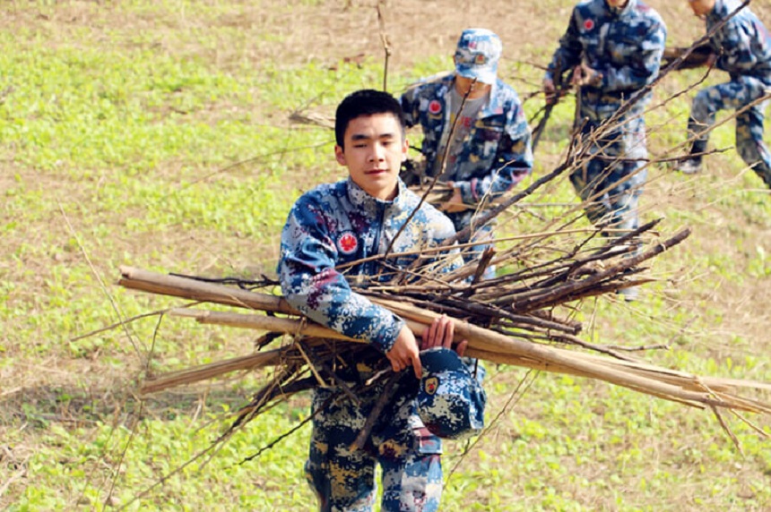四川大學(xué)附屬中學(xué)2019年中考錄取分?jǐn)?shù)線是多少？