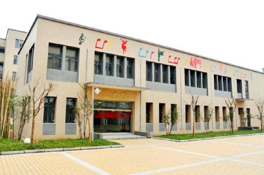 德陽東電中學近幾年招生分數(shù)情況怎么樣？