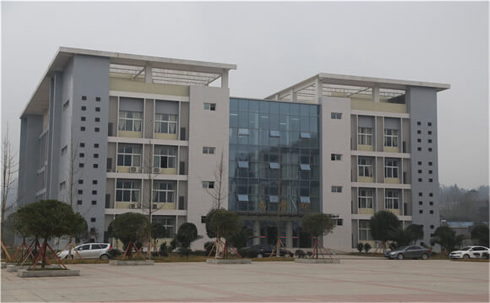 巴中市第五中學(xué)學(xué)校環(huán)境怎么樣？