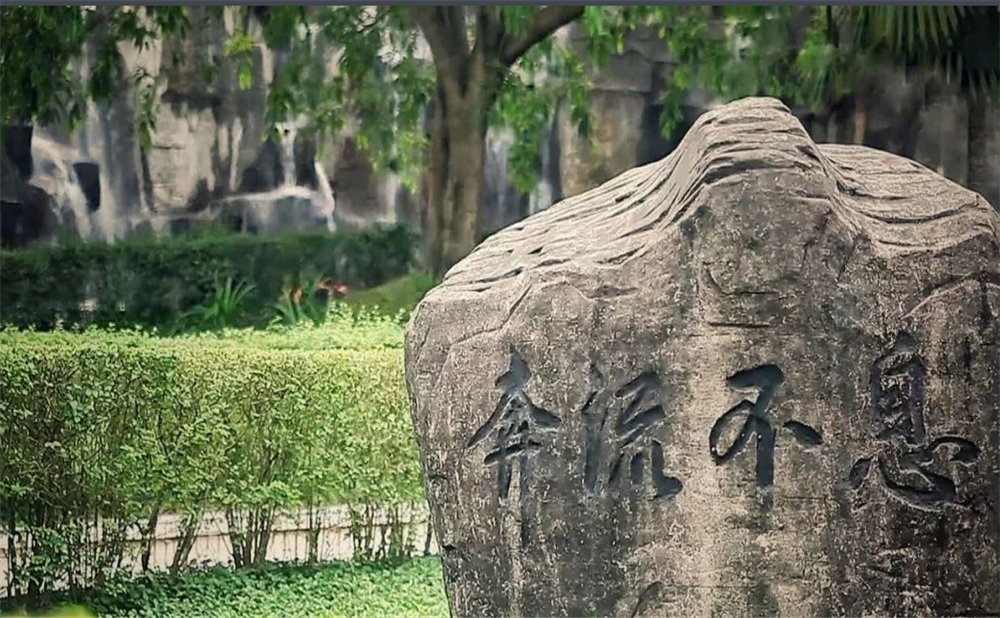 資中球溪高級(jí)中學(xué)學(xué)校環(huán)境怎么樣？