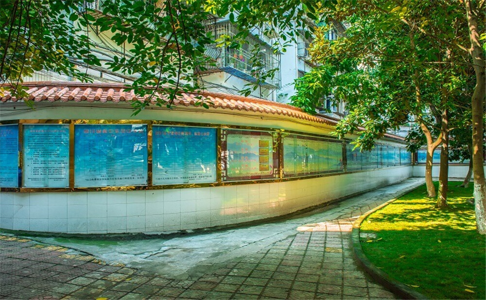 閬中東風(fēng)中學(xué)2020年中考錄取分?jǐn)?shù)線多少分？