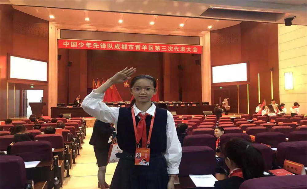 成都成飛中學(xué)錄取分數(shù)是多少？