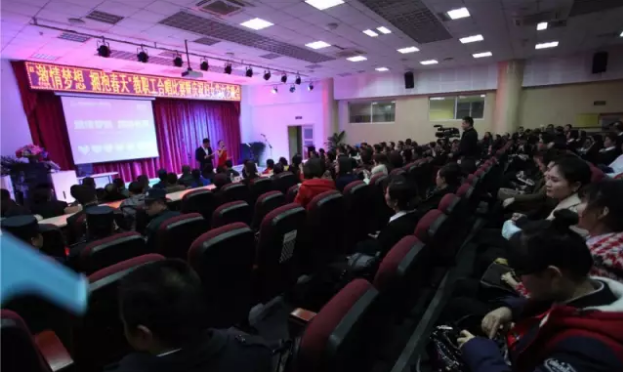 北大附中成都新津?yàn)槊鲗W(xué)校近三年的錄取分?jǐn)?shù)線是多少？