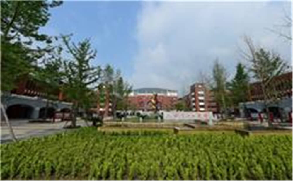 新都一中的高中住宿怎么樣？