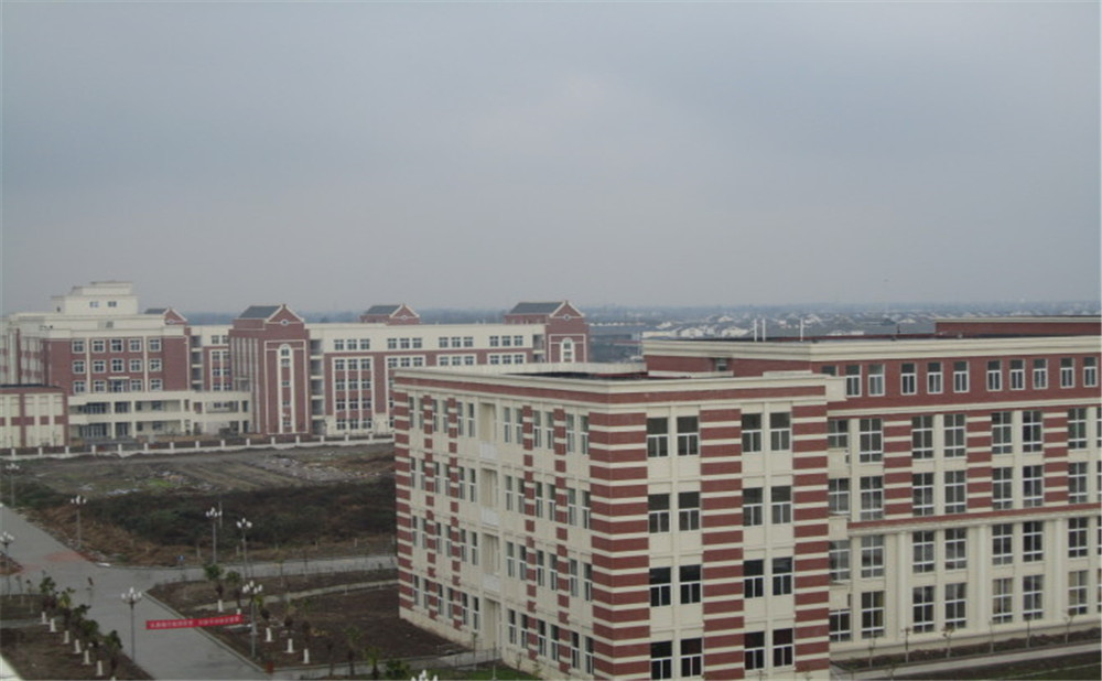 師大三中2020年的招生標(biāo)準(zhǔn)是什么？