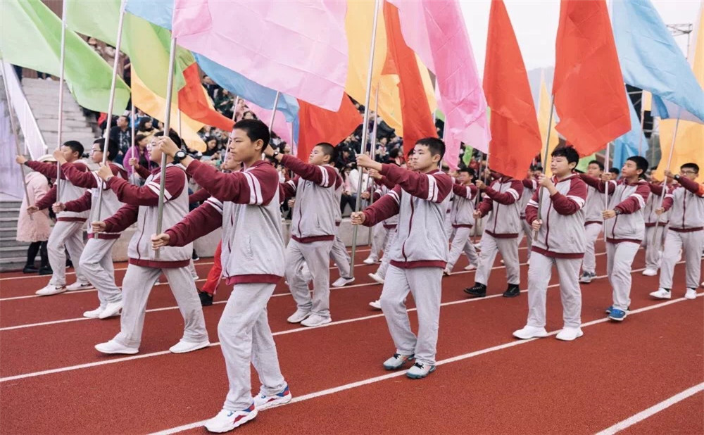 成都教科院附屬學(xué)校宿舍怎么樣？