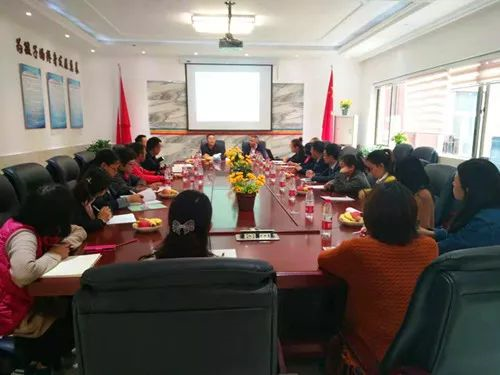 成都鐵路中學的錄取分數(shù)線是多少？