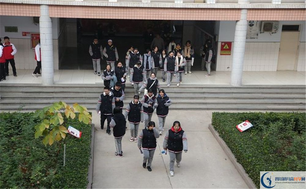 2020年成都南開為明學(xué)校升學(xué)率有多少？