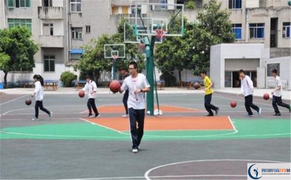 成都市太平中學(xué)的高中好不好？