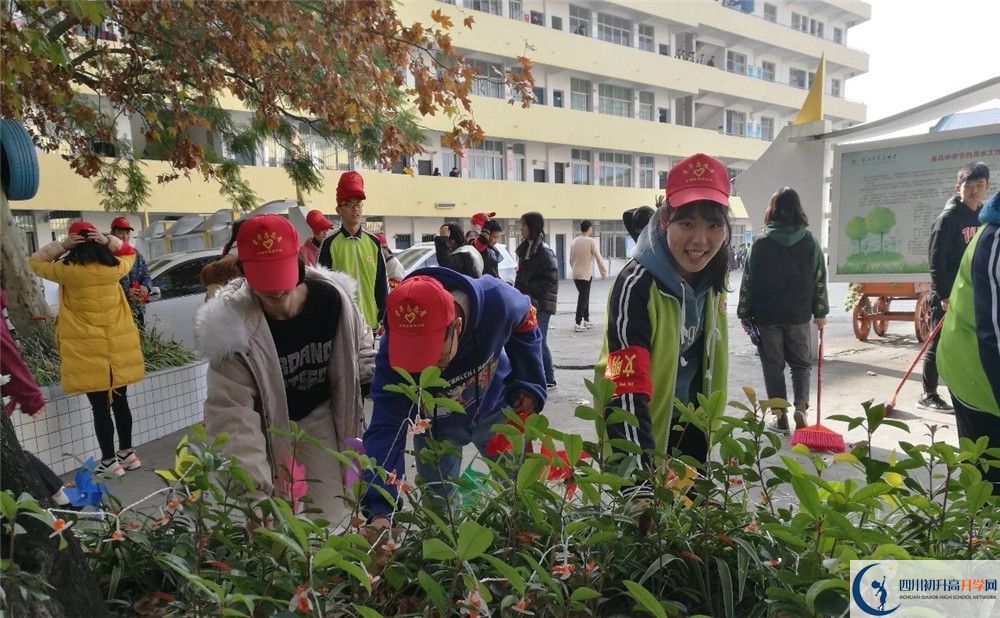 養(yǎng)馬中學的高中住宿好不好？