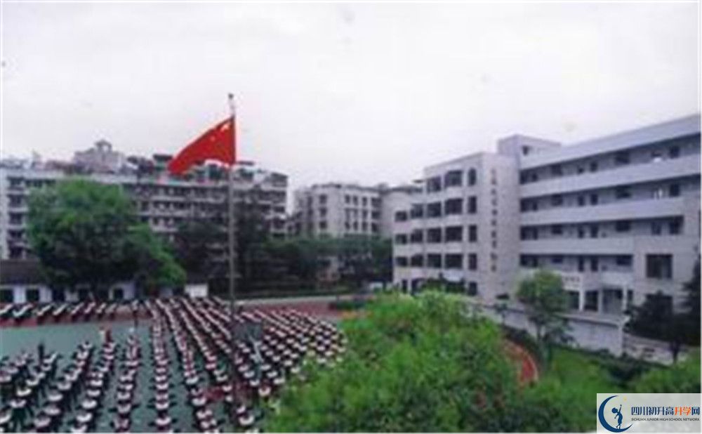 成都市第十七中學2020年外地招生考試時間是多久？