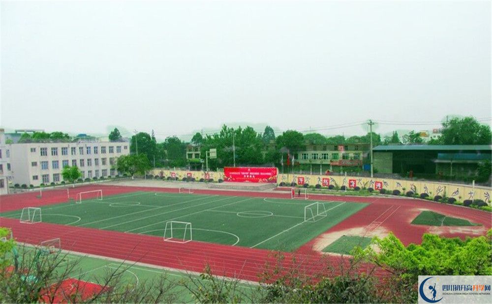 青白江中學(xué)的地址在哪里？