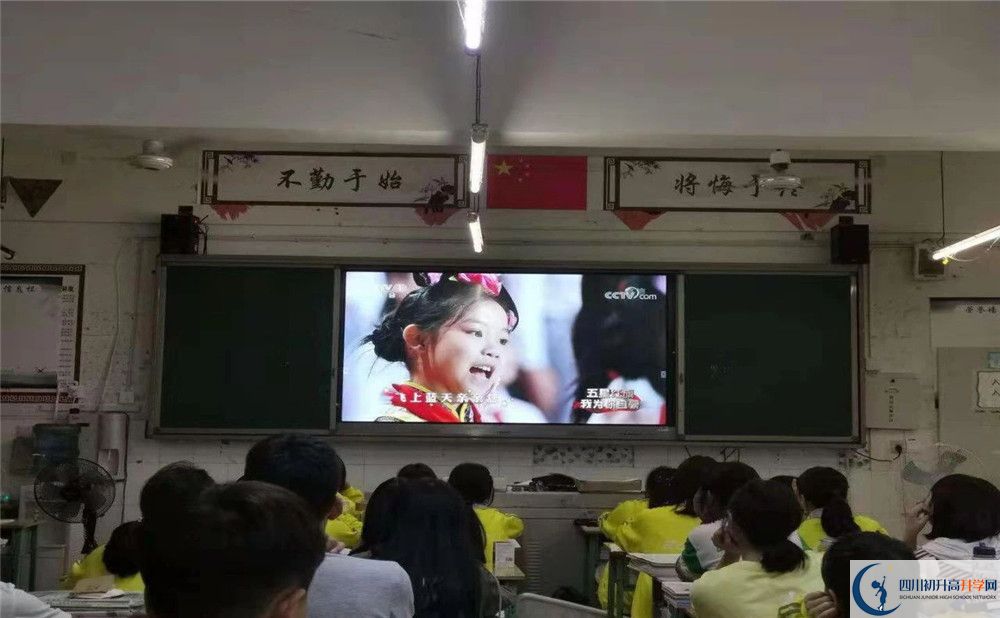 石橋中學(xué)初升高向外地招生嗎？