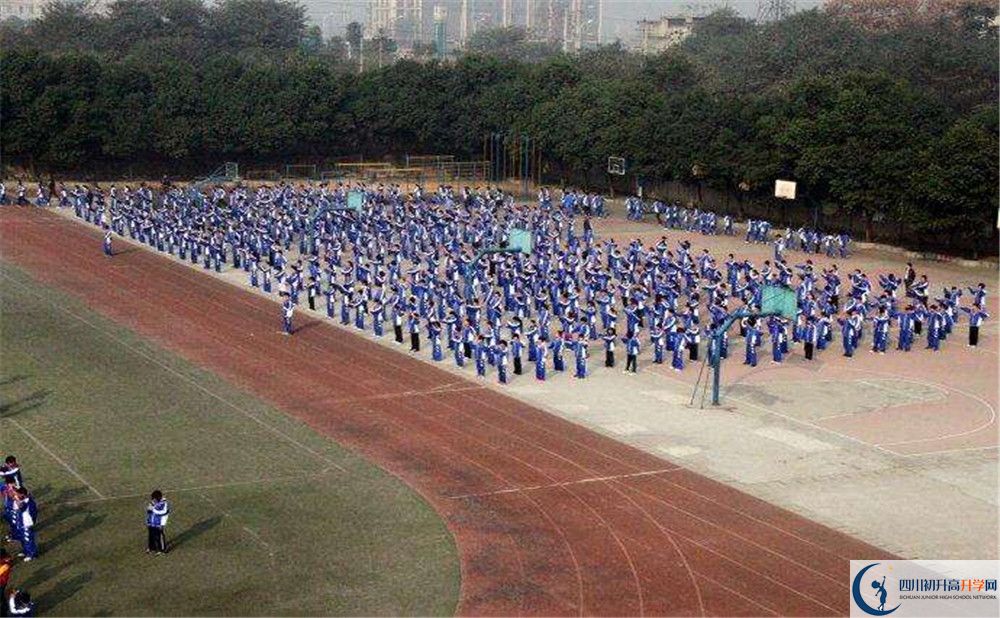 成都市第三十八中學(xué)招生考試科目是什么？