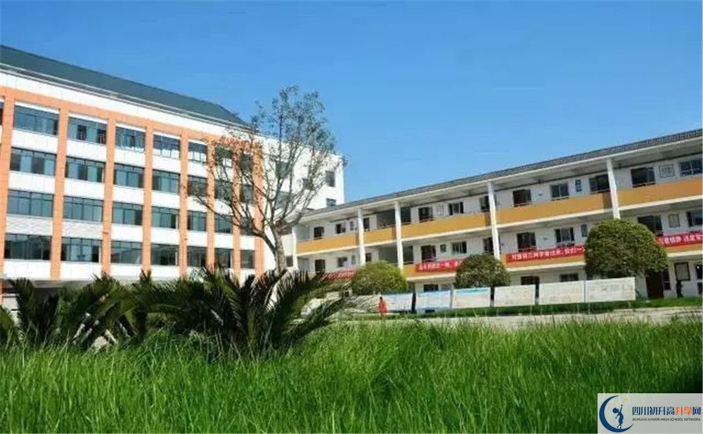 郫縣二中2020年保送清華北大的人數(shù)是多少？