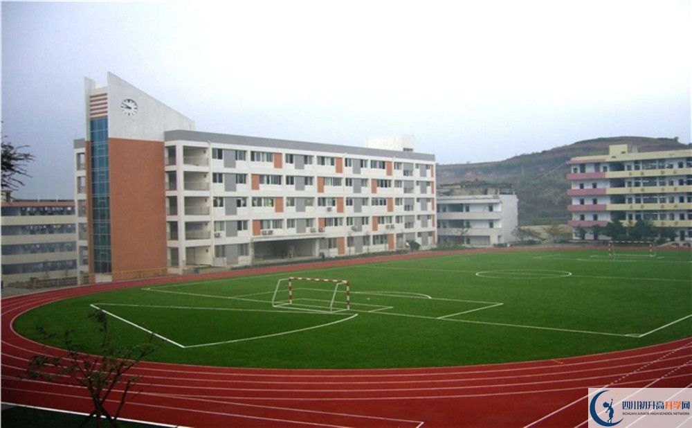 石橋中學(xué)的高中住宿怎么樣？