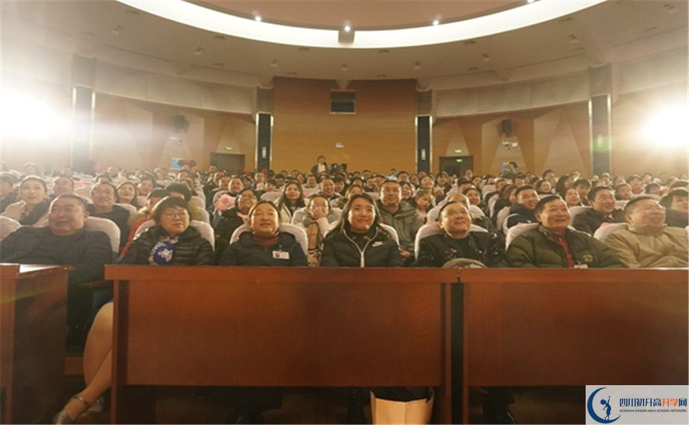 2020成都十二中高考重點(diǎn)大學(xué)升學(xué)率高不高？