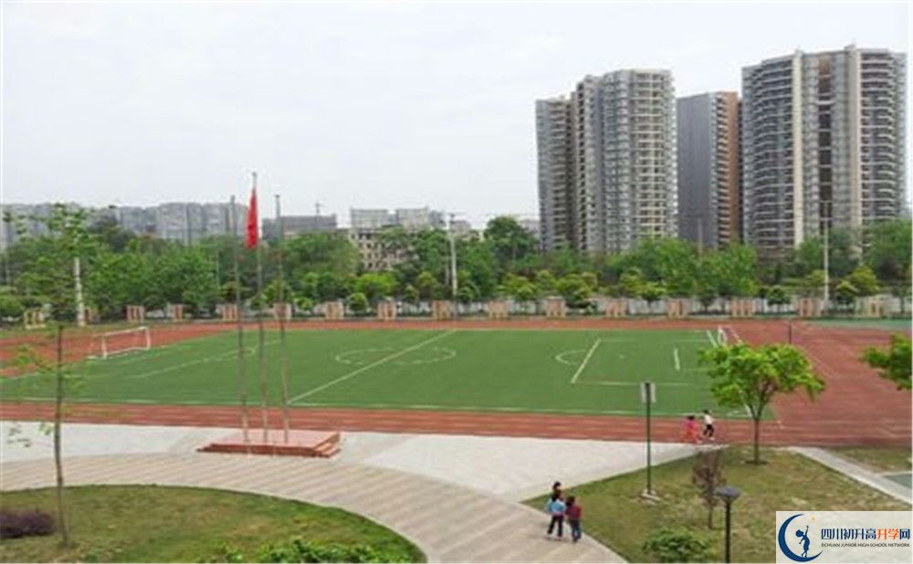 成都市籍田中學(xué)位置在哪里？