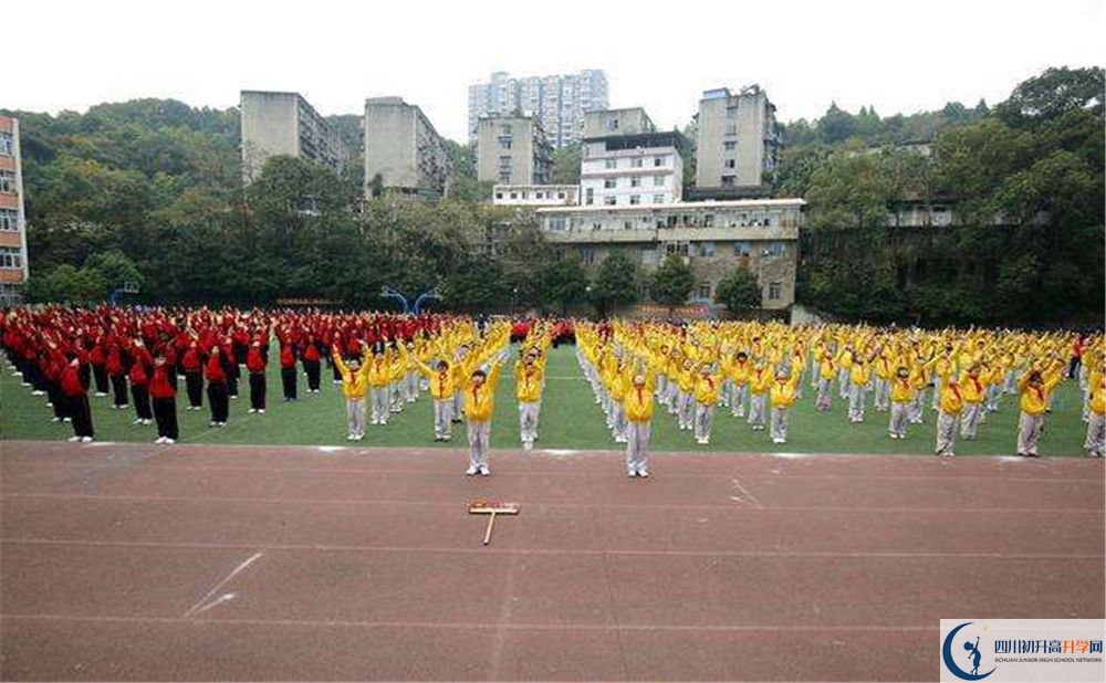 簡(jiǎn)陽實(shí)驗(yàn)中學(xué)平行班與實(shí)驗(yàn)班差多少？