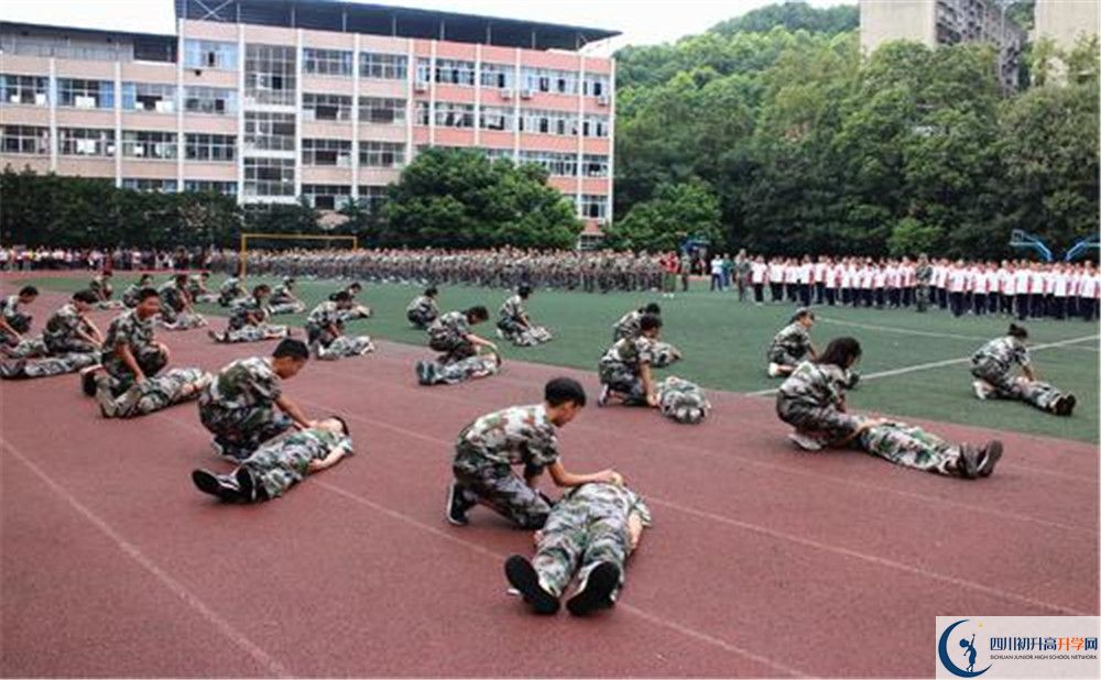 簡陽實驗中學(xué)是私立還是公立學(xué)校？
