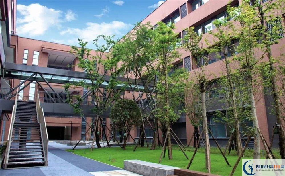 電子科技大學(xué)實(shí)驗(yàn)中學(xué)高中平行班怎么樣？