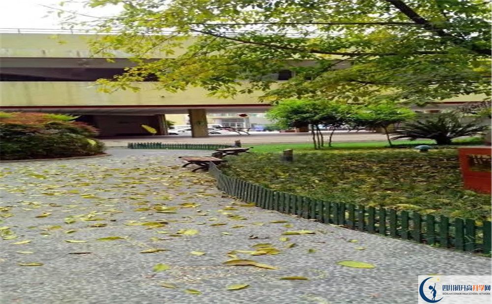 四川師范大學(xué)附屬第三實驗中學(xué)在全國高中排名多少？