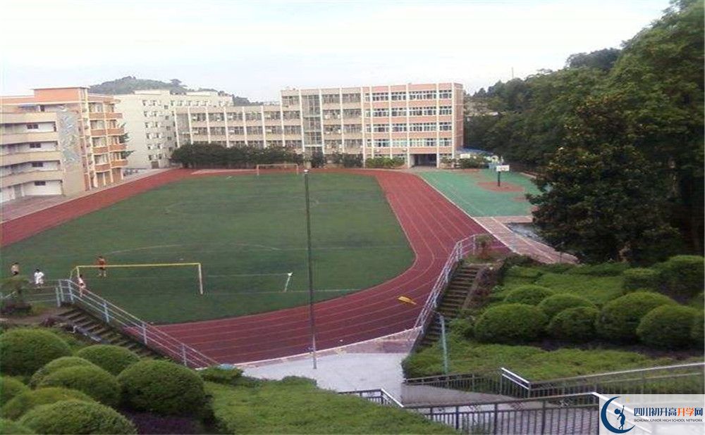 簡陽實驗中學是重點中學嗎？