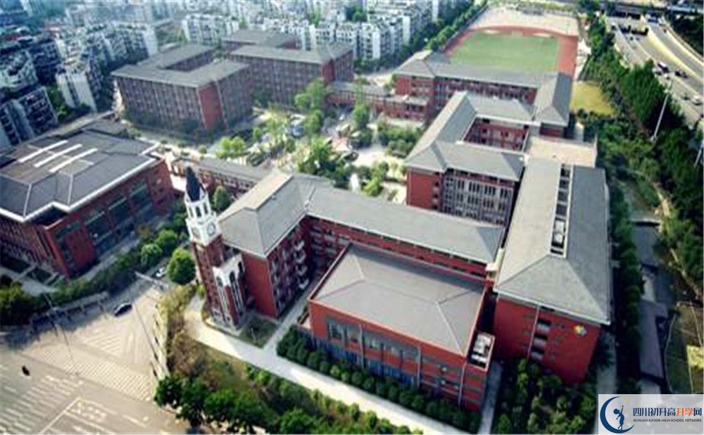 成都七中萬達(dá)學(xué)校平行班中考重點(diǎn)率高嗎？