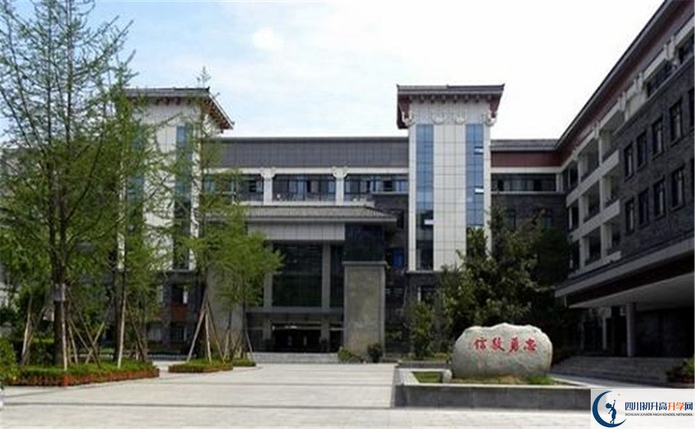 成都市西北中學(xué)2020年高考人數(shù)是多少？