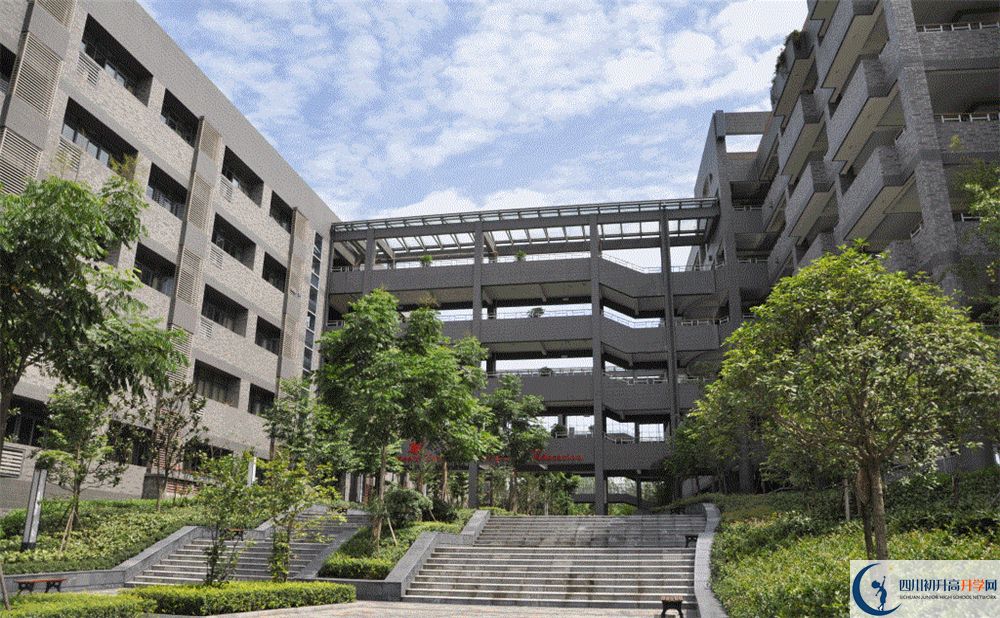 石室天府中學(xué)2020年高考人數(shù)是多少？