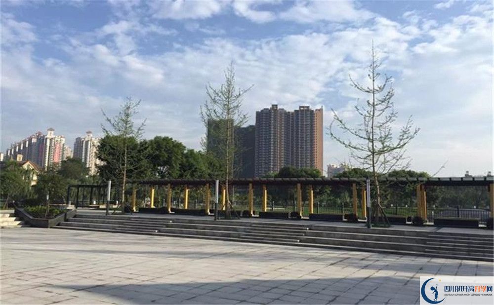 2020年三原外國語學(xué)校初升高考試時間是否有調(diào)整？