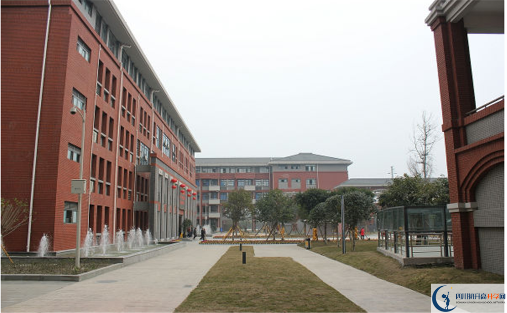 2020西昌市第一中學(xué)錄取線是否有調(diào)整？