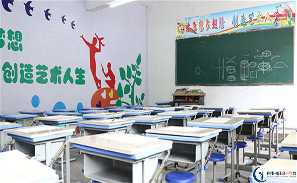 2020年長寧縣培風(fēng)中學(xué)初升高考試時間是否有調(diào)整？
