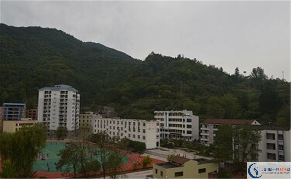 2020萬(wàn)源市第二中學(xué)初三畢業(yè)時(shí)間如何變化？