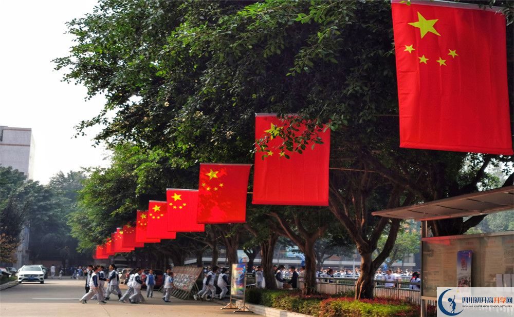 2020年成都市鐵路中學(xué)升學(xué)率高嗎？